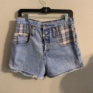 Zena jeans super cute shorts size M